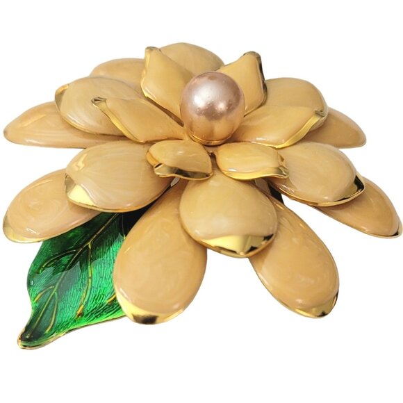 Joan Rivers Gold Tone Peach, Green Enamel Faux Pearl Flower Brooch, Signed M55 - Picture 4 of 10